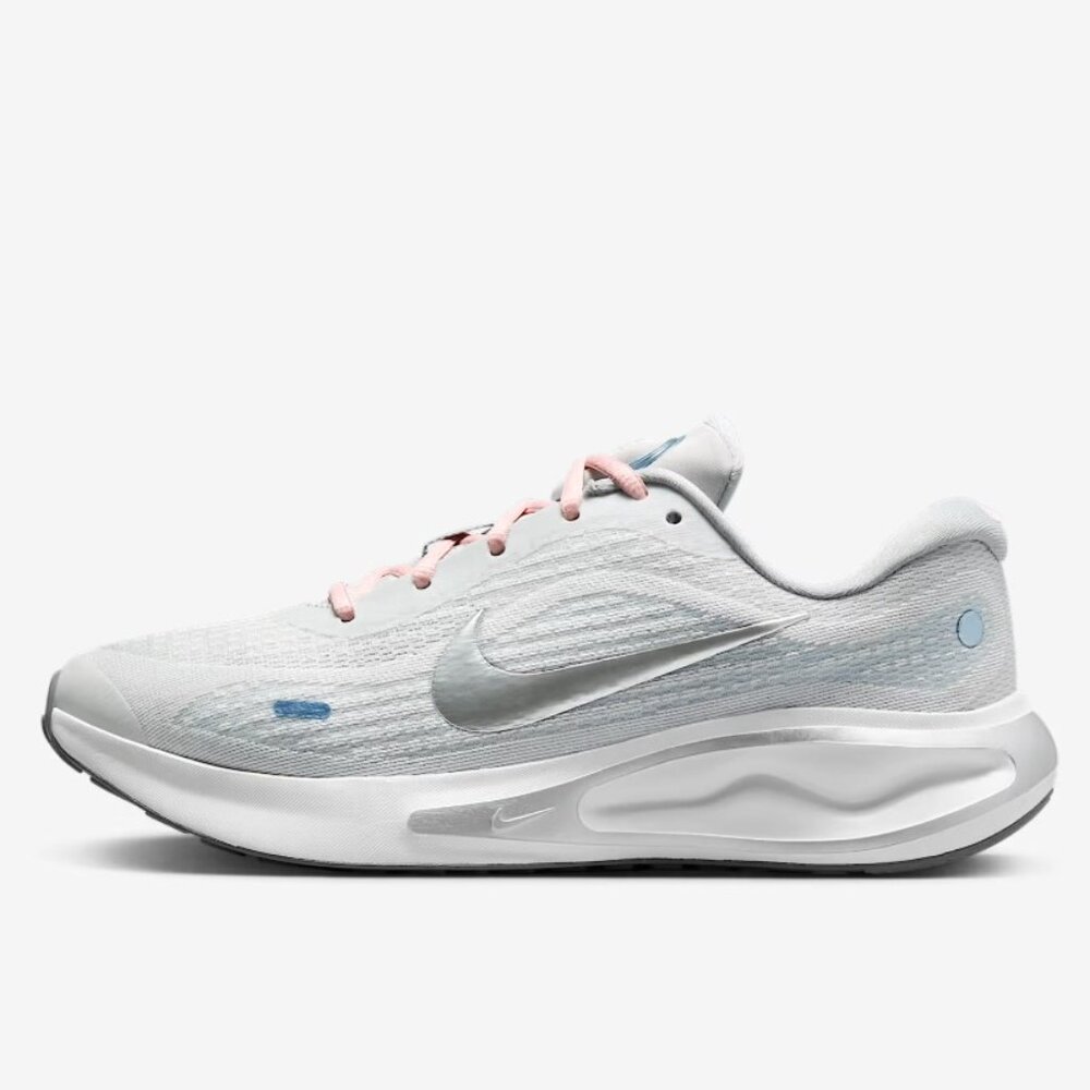 Nike Journey Run Shoes